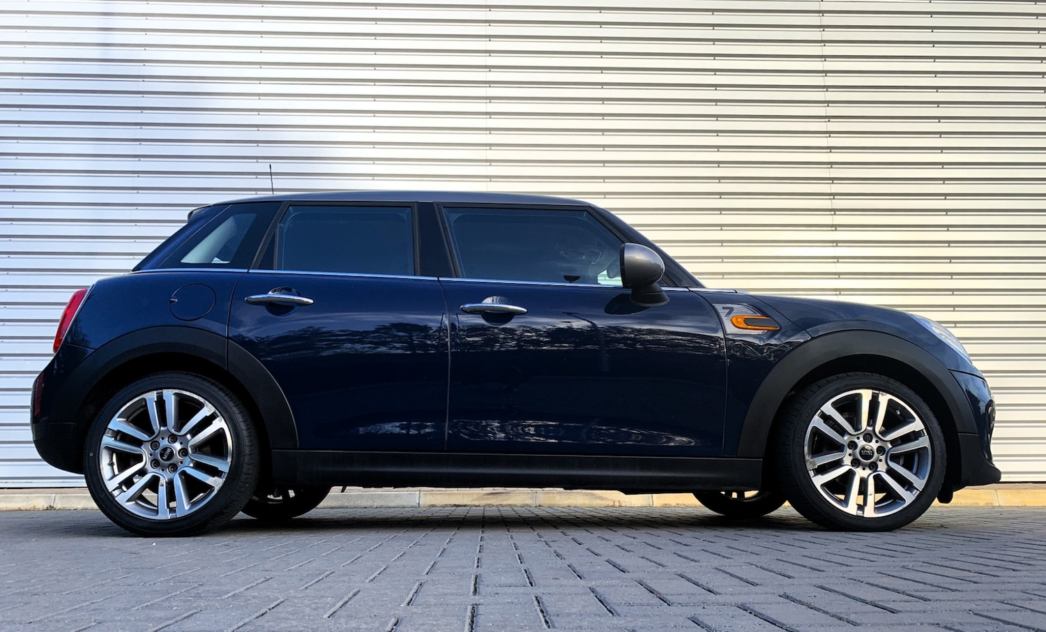 Used MINI Hatch 2017 for sale - 76366794: Photo 3