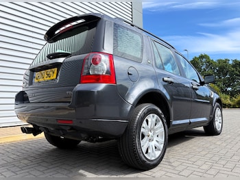 Used Land Rover Freelander 2010 for sale - 79368962: Photo