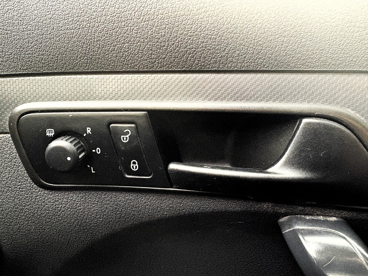 Used Volkswagen Caddy Maxi 2012 for sale - 76845938: Photo 18