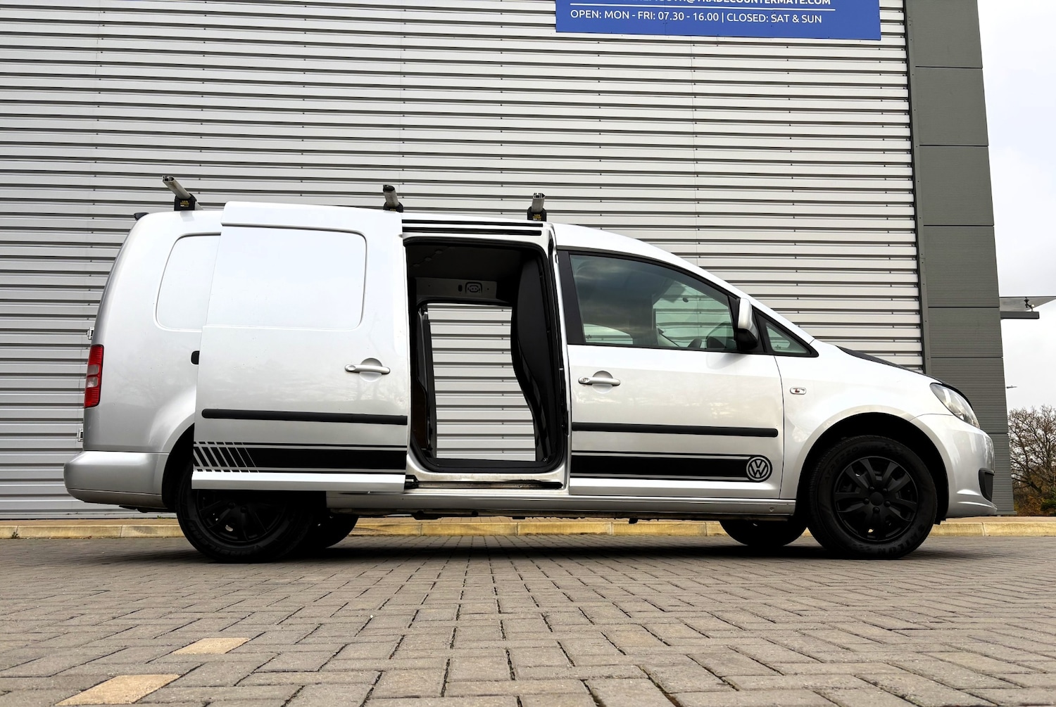 Used Volkswagen Caddy Maxi 2012 for sale - 76845938: Photo 4