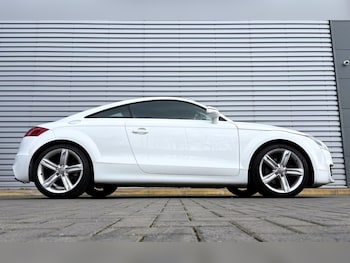 Used Audi TT 2010 for sale - 77897136: Photo