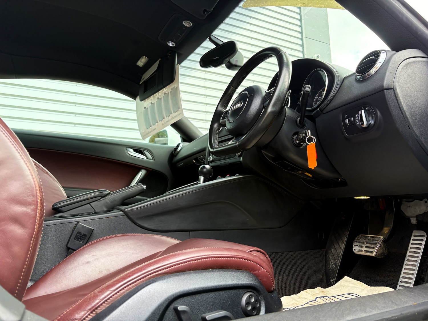 Used Audi TT 2010 for sale - 77897136: Photo 9