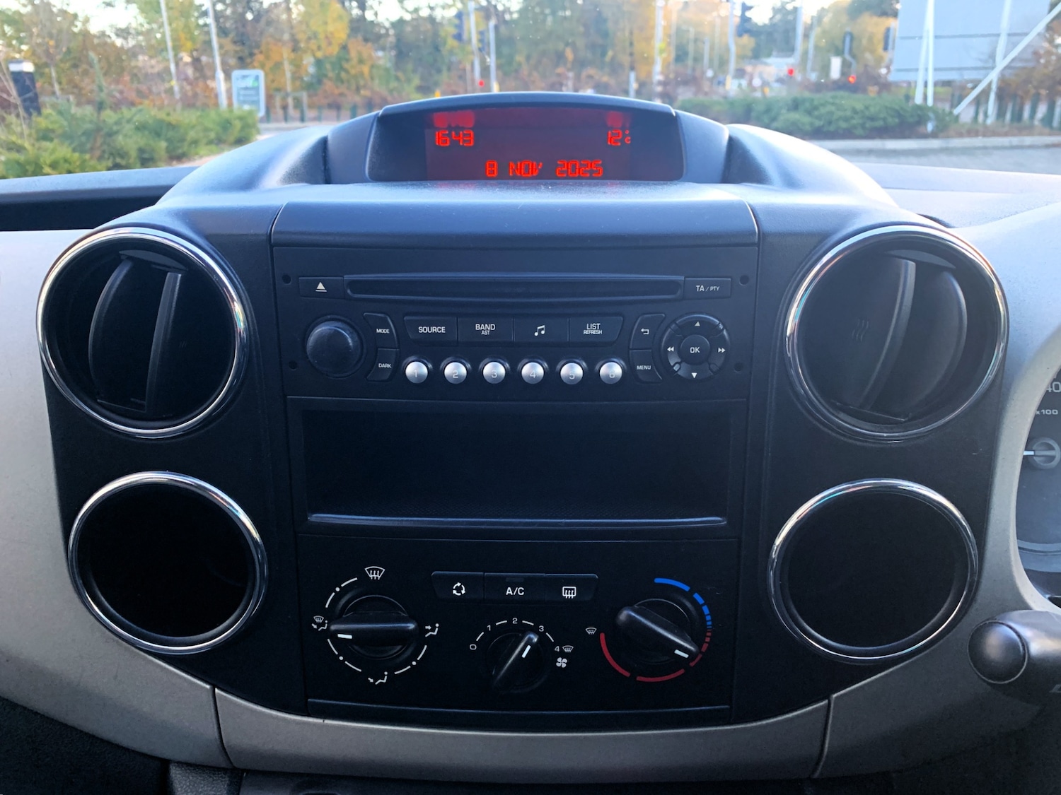 Used Peugeot Partner Tepee 2013 for sale - 76518272: Photo 14