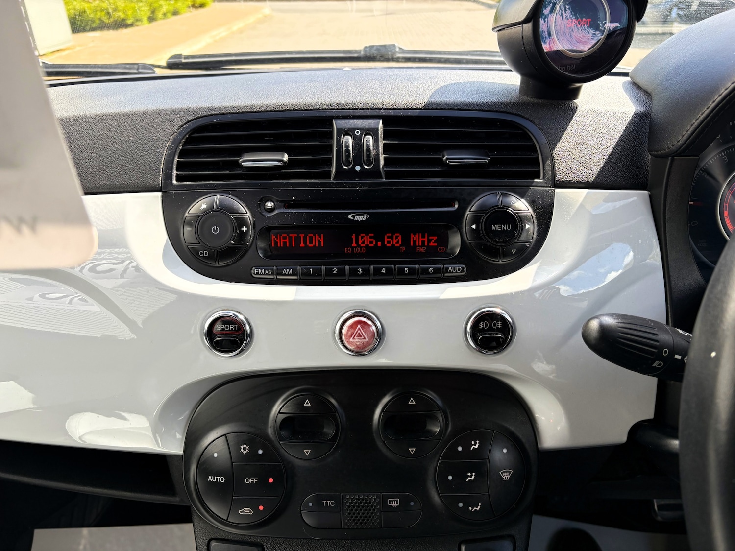 Used Abarth 500 2011 for sale - 78211185: Photo 13