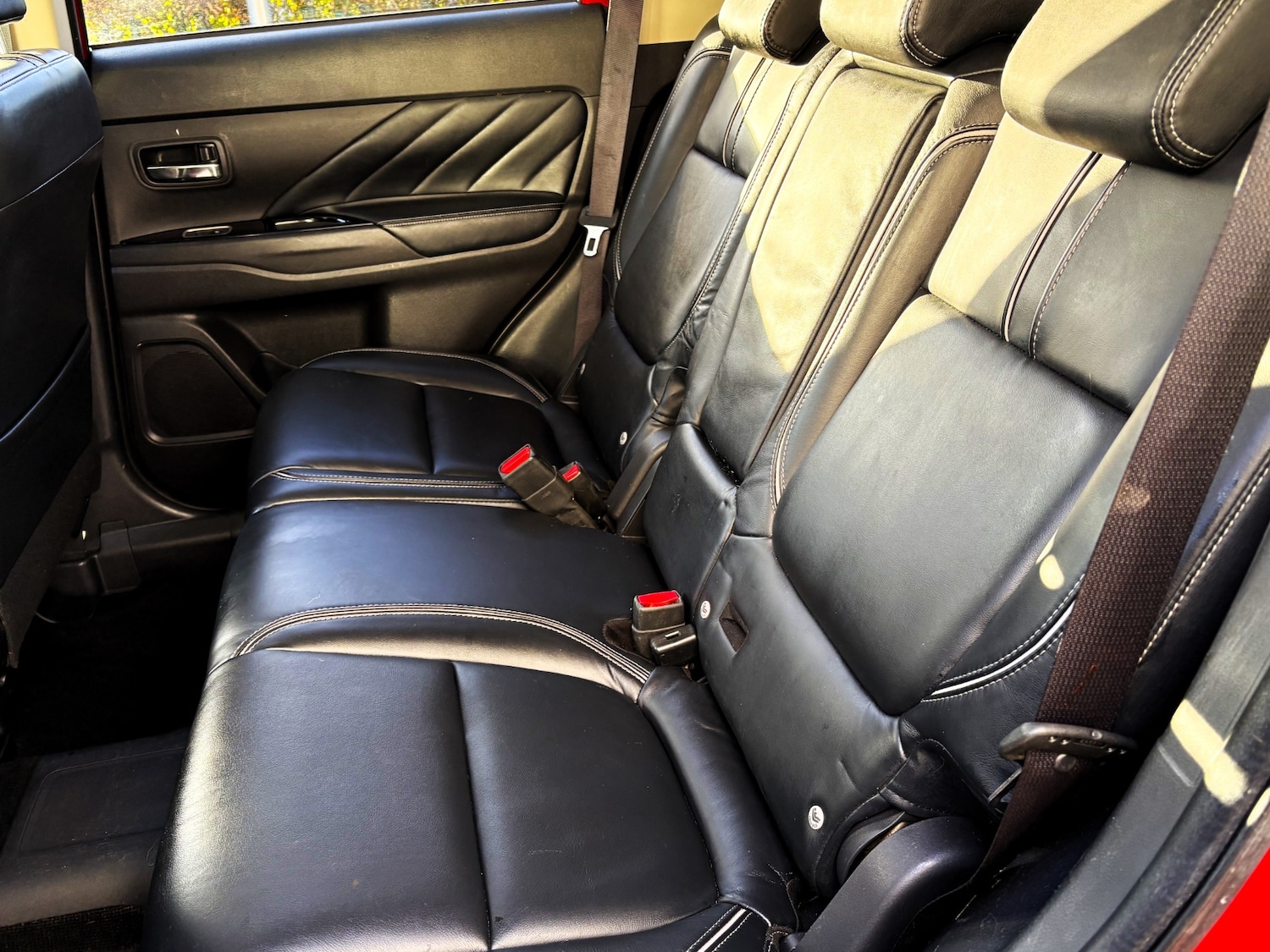 Used Mitsubishi Outlander 2015 for sale - 76640069: Photo 12