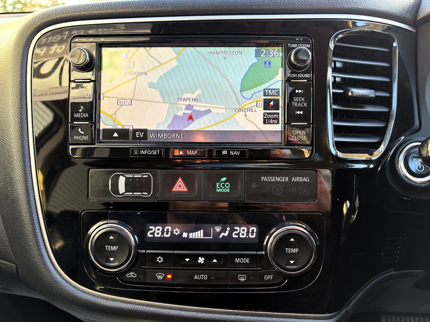 Used Mitsubishi Outlander 2015 for sale - 76640069: Photo 14