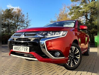 Mitsubishi - Outlander