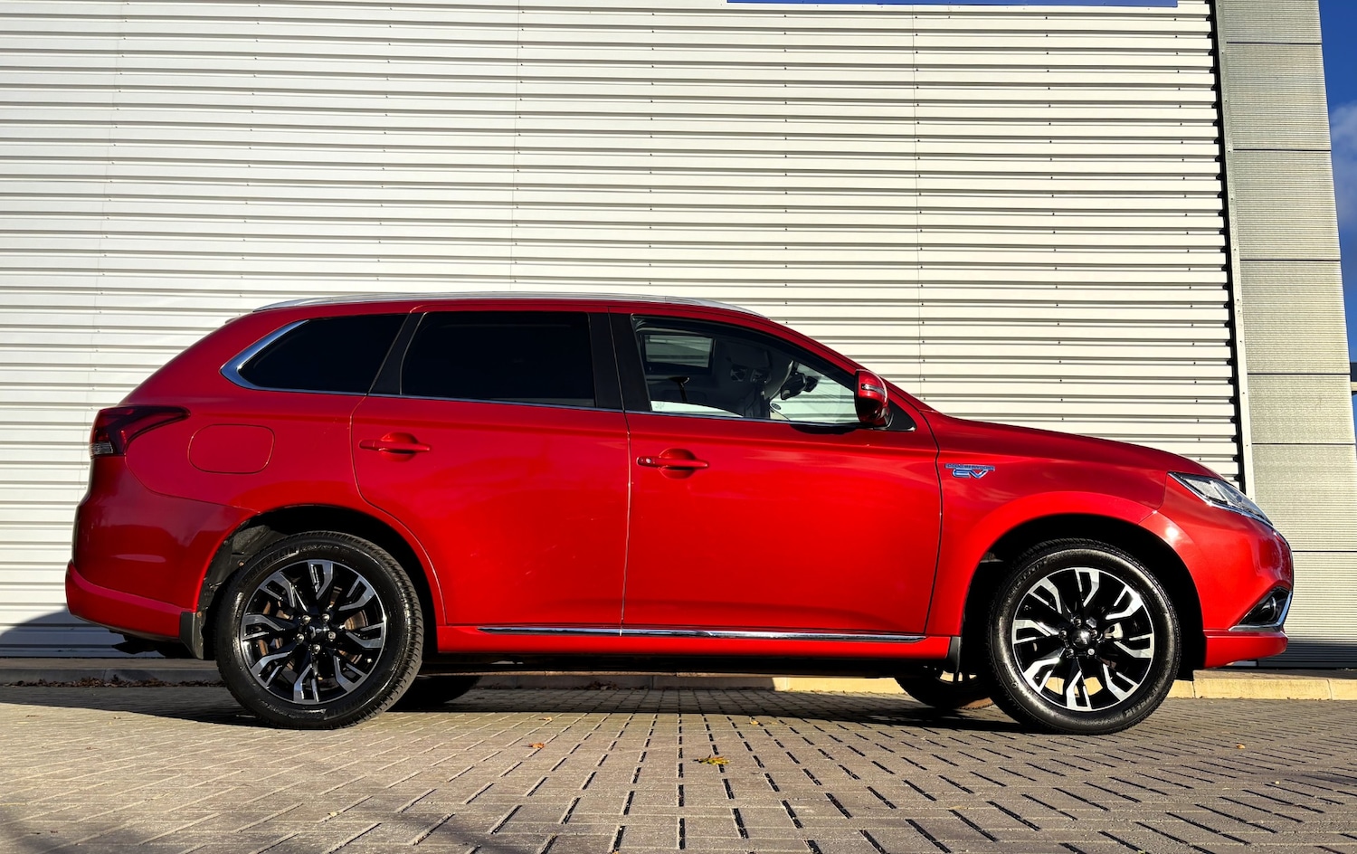 Used Mitsubishi Outlander 2015 for sale - 76640069: Photo 3