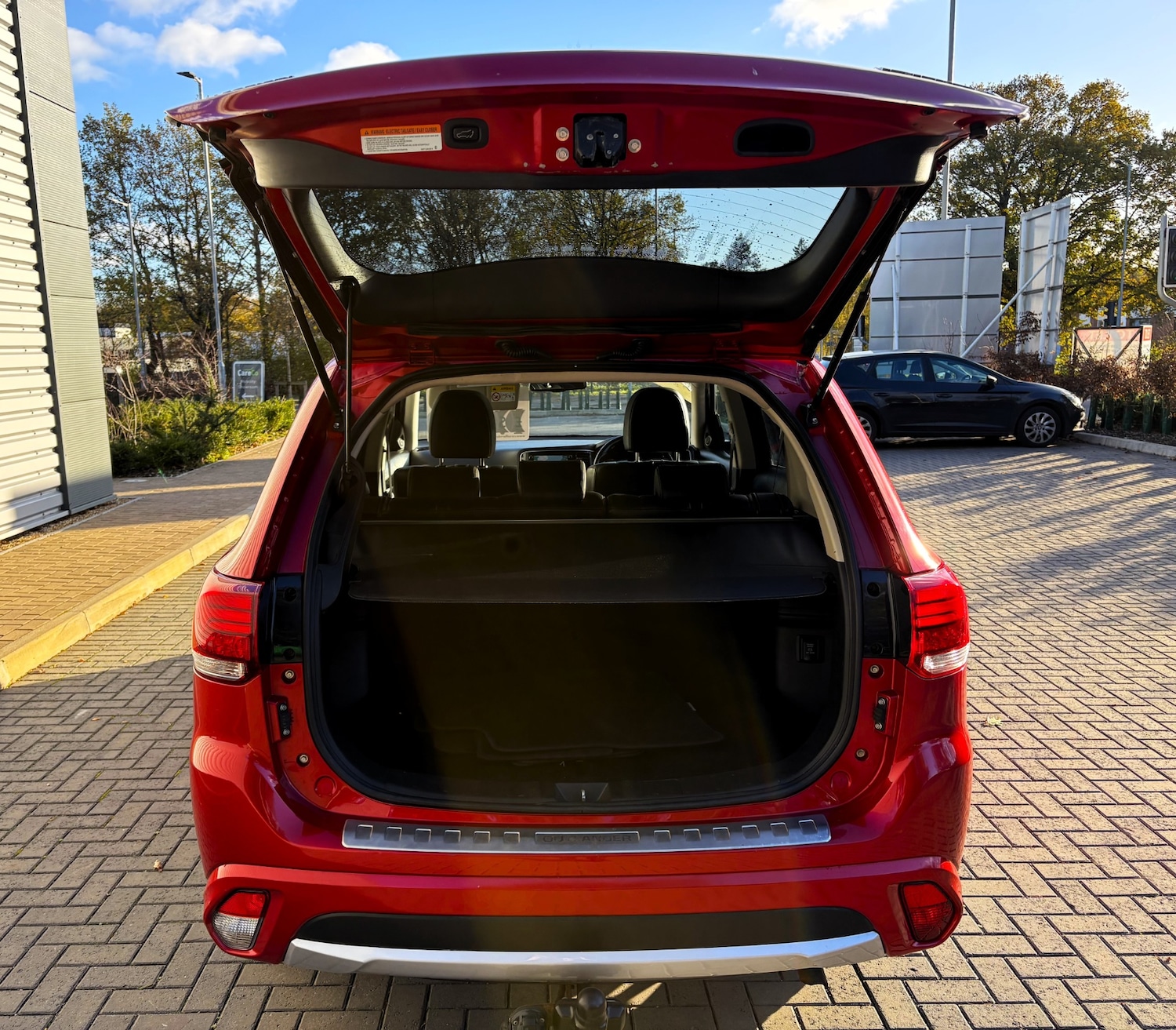 Used Mitsubishi Outlander 2015 for sale - 76640069: Photo 8