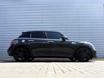 Used MINI Hatch 2017 for sale - 79257669: Photo