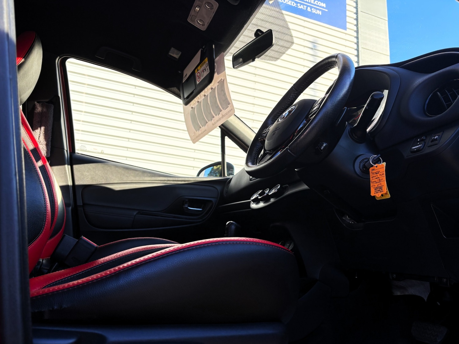 Used Toyota Yaris 2016 for sale - 77054892: Photo 9