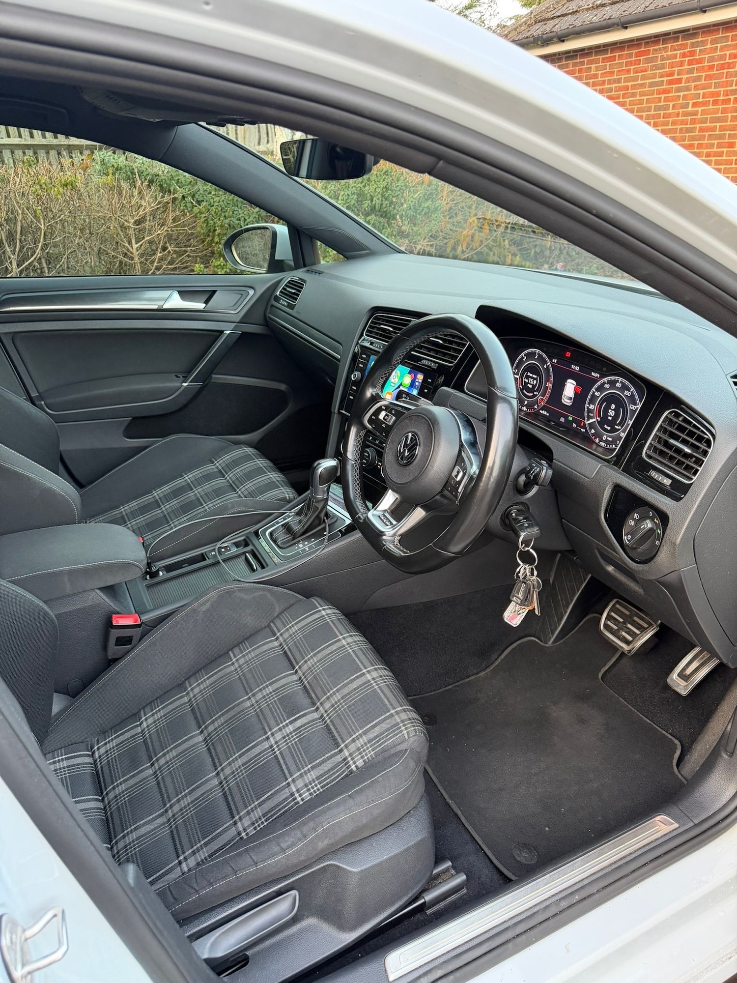 Used Volkswagen Golf 2018 for sale - 77977578: Photo 11