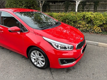 Used Kia Ceed 2017 for sale - 77689505: Photo
