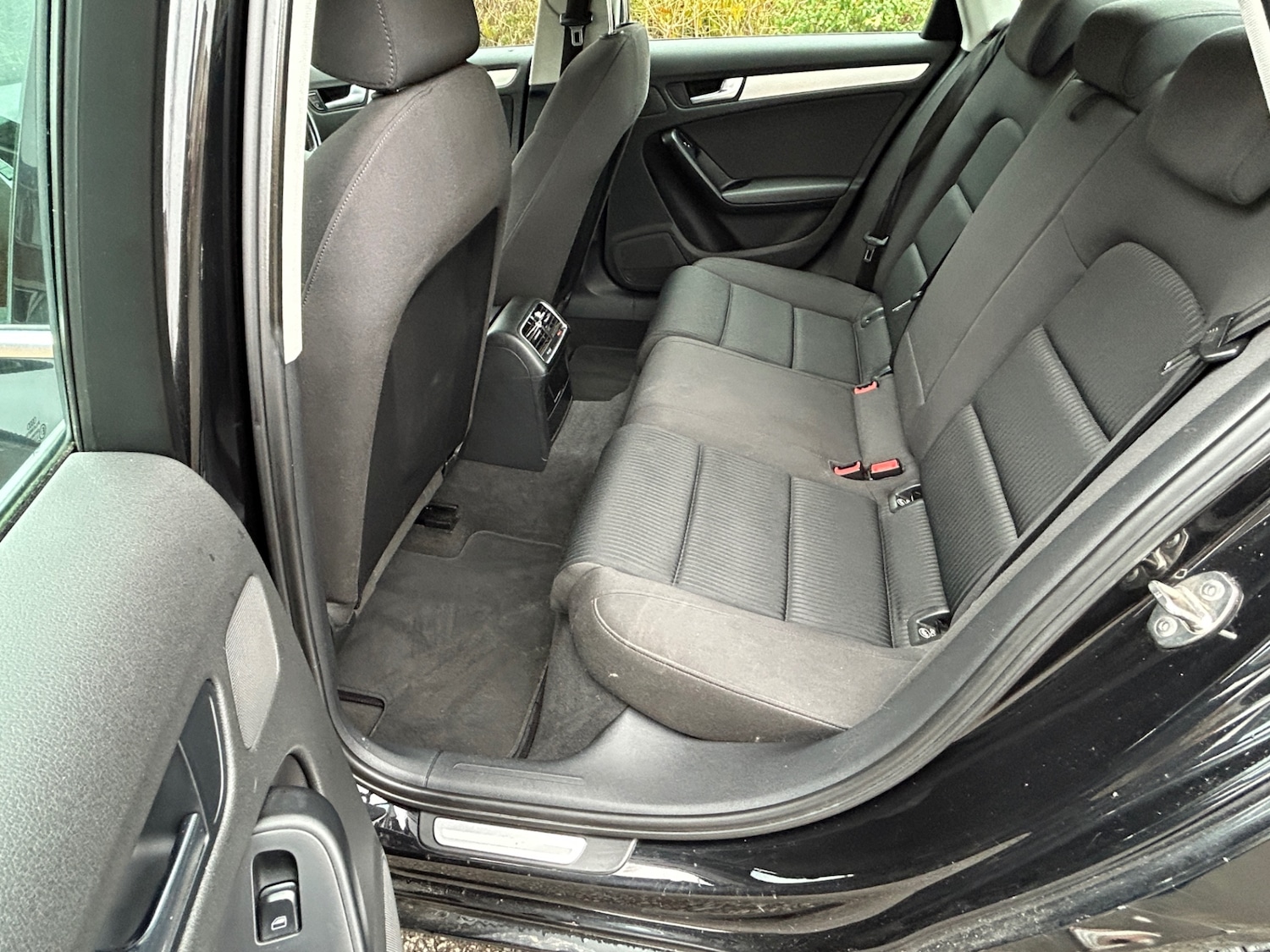 Used Audi A4 2009 for sale - 77831821: Photo 17