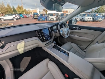 Used Volvo XC60 2019 for sale - 76359600: Photo