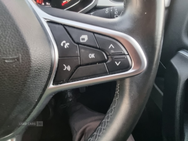 Used Renault Captur 2021 for sale - 76715751: Photo 17