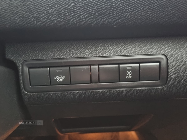 Used Peugeot 308 2017 for sale - 77359578: Photo 27