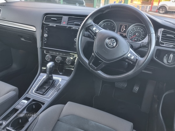 Used Volkswagen Golf 2018 for sale - 76825620: Photo 8