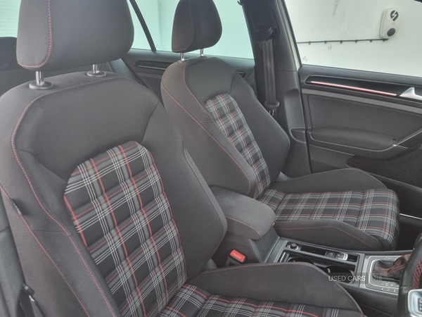 Used Volkswagen Golf 2015 for sale - 76825394: Photo 8