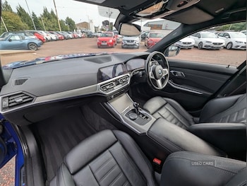 Used BMW 3 Series 2021 for sale - 75678659: Photo