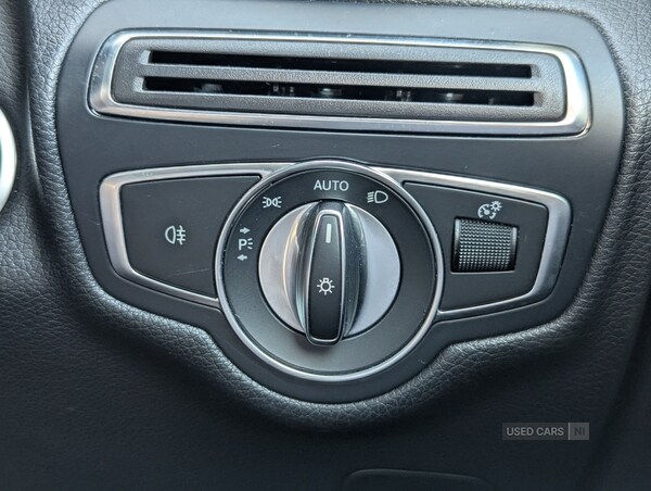 Used Mercedes-Benz GLC 2017 for sale - 76372137: Photo 27