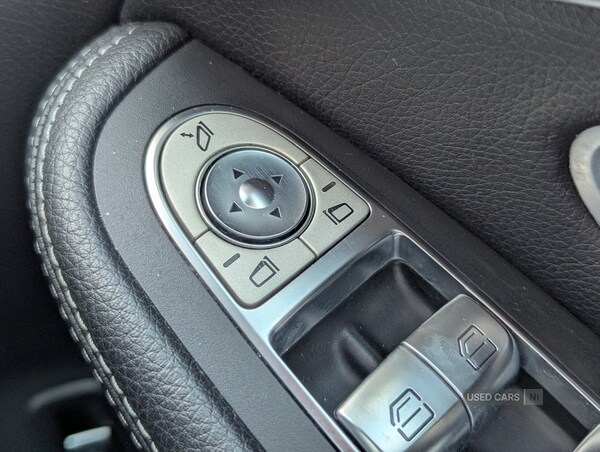 Used Mercedes-Benz GLC 2017 for sale - 76372137: Photo 29