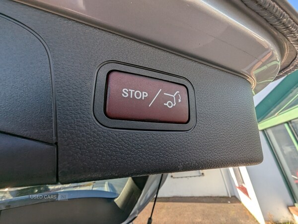 Used Mercedes-Benz GLC 2017 for sale - 76372137: Photo 8