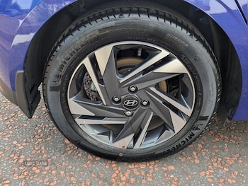 Used Hyundai i20 2023 for sale - 75521355: Photo