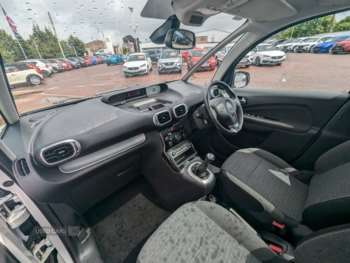 Used Citroen C3 Picasso 2017 for sale - 75072051: Photo