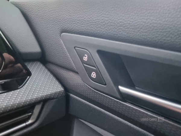 Used Volkswagen Golf 2024 for sale - 77120981: Photo 30