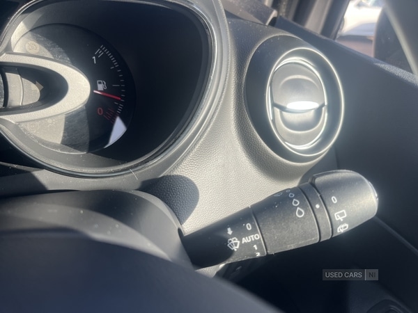 Used Renault Captur 2018 for sale - 77971120: Photo 13