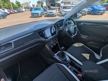 Used Volkswagen T-Roc 2020 for sale - 74687657: Photo