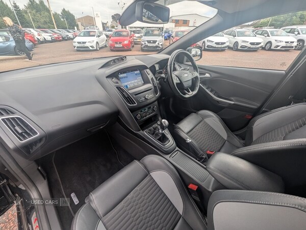 Used Ford Focus 2018 for sale - 75671279: Photo 2