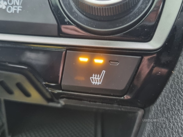 Used Honda Civic 2019 for sale - 76914308: Photo 21