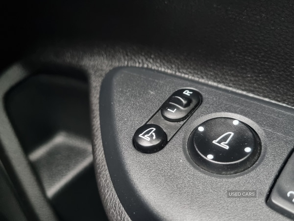 Used Honda Civic 2019 for sale - 76914308: Photo 31