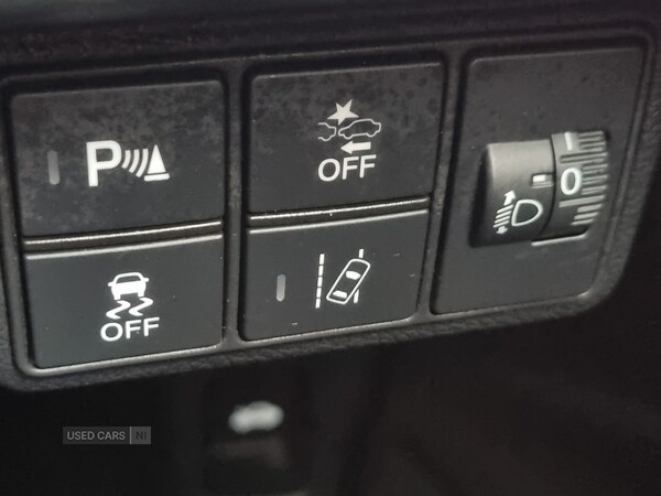 Used Honda Civic 2019 for sale - 76914308: Photo 32