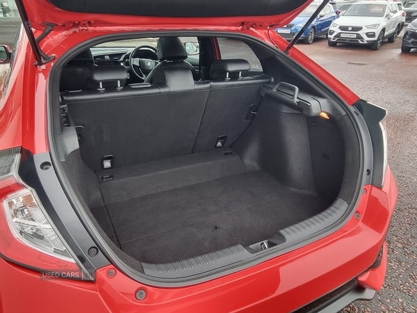 Used Honda Civic 2019 for sale - 76914308: Photo 6