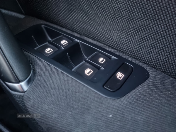 Used Volkswagen Golf 2015 for sale - 77120980: Photo 28