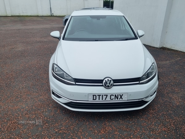 Used Volkswagen Golf 2017 for sale - 77082181: Photo 2