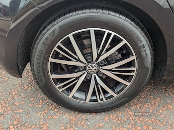 Used Volkswagen Golf 2018 for sale - 75430233: Photo