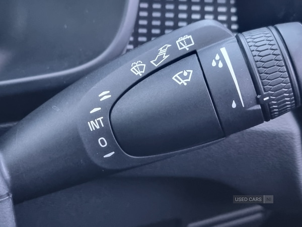 Used Volvo XC40 2025 for sale - 77280381: Photo 27