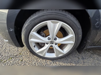 Used SEAT Leon 2022 for sale - 79084710: Photo