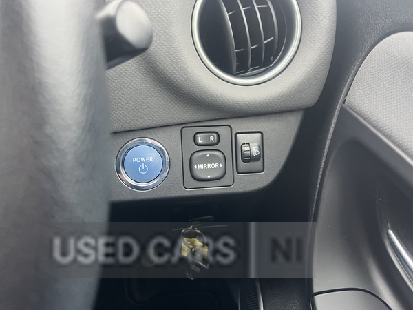 Used Toyota Yaris 2015 for sale - 77840331: Photo 11