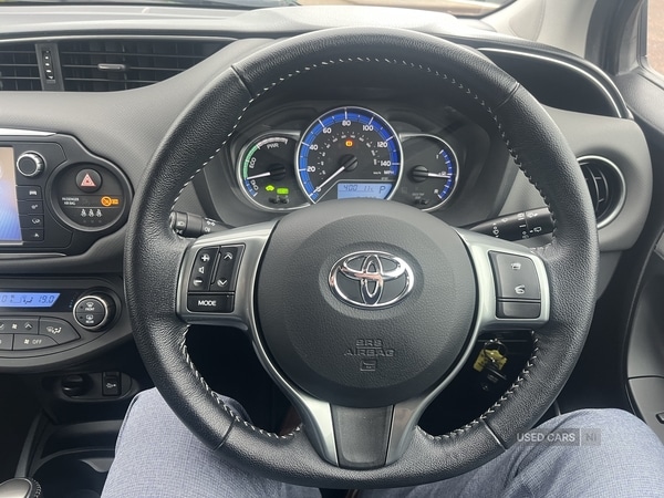 Used Toyota Yaris 2015 for sale - 77840331: Photo 17