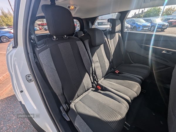 Used Peugeot 5008 2022 for sale - 74363541: Photo 6