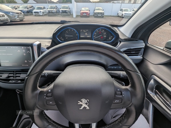 Used Peugeot 2008 2018 for sale - 76381372: Photo 13