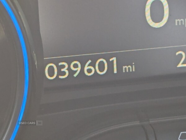 Used Peugeot 2008 2018 for sale - 76381372: Photo 28