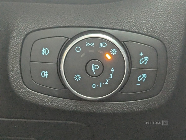 Used Ford Fiesta 2017 for sale - 76296539: Photo 21