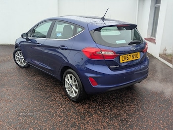 Used Ford Fiesta 2017 for sale - 76296539: Photo