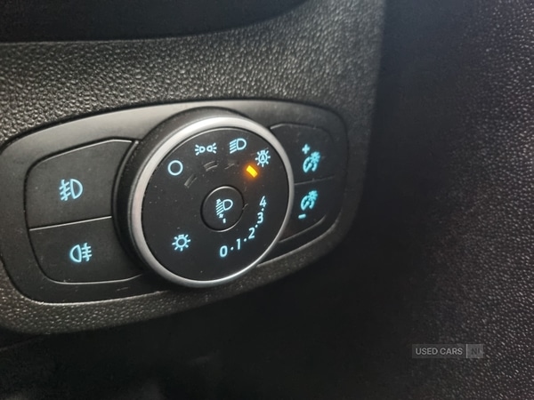 Used Ford Fiesta 2018 for sale - 76899866: Photo 24